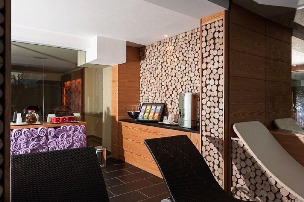 מדונה די קמפיליו Hotel Cristiania מראה חיצוני תמונה