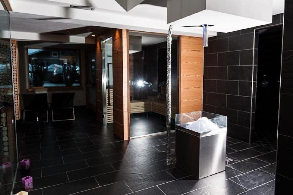 מדונה די קמפיליו Hotel Cristiania מראה חיצוני תמונה